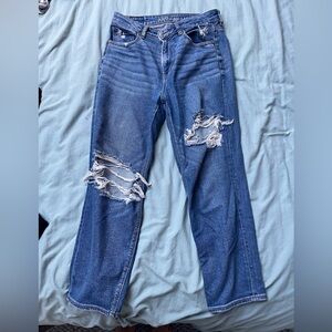 American Eagle Straight mom jeans (short)